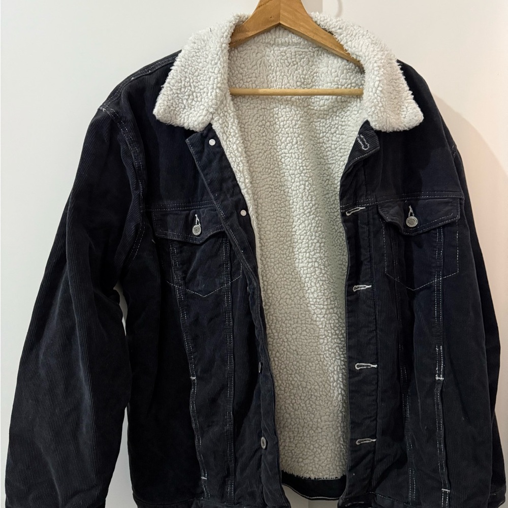 Brandy Melville Black Sherpa-Lined Jacket